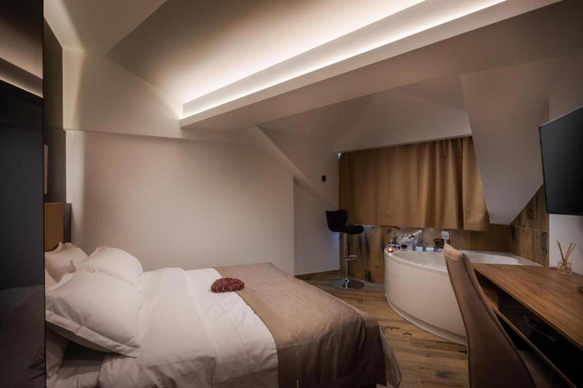 Top Rooms Сплит Екстериор снимка