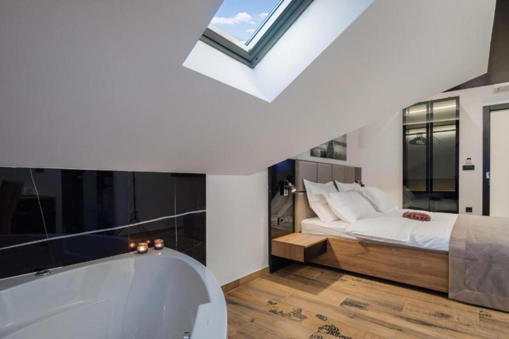 Top Rooms Сплит Екстериор снимка