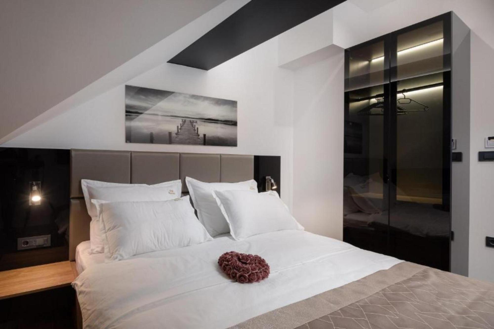 Top Rooms Сплит Екстериор снимка