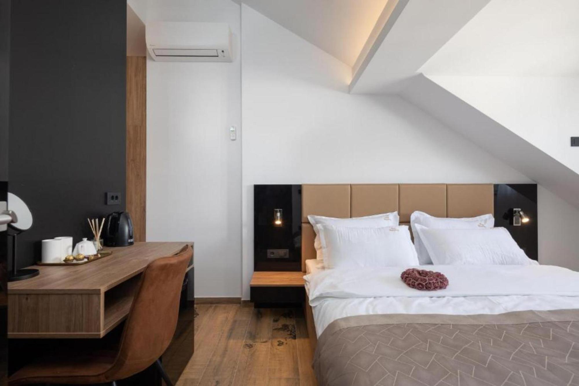 Top Rooms Сплит Екстериор снимка
