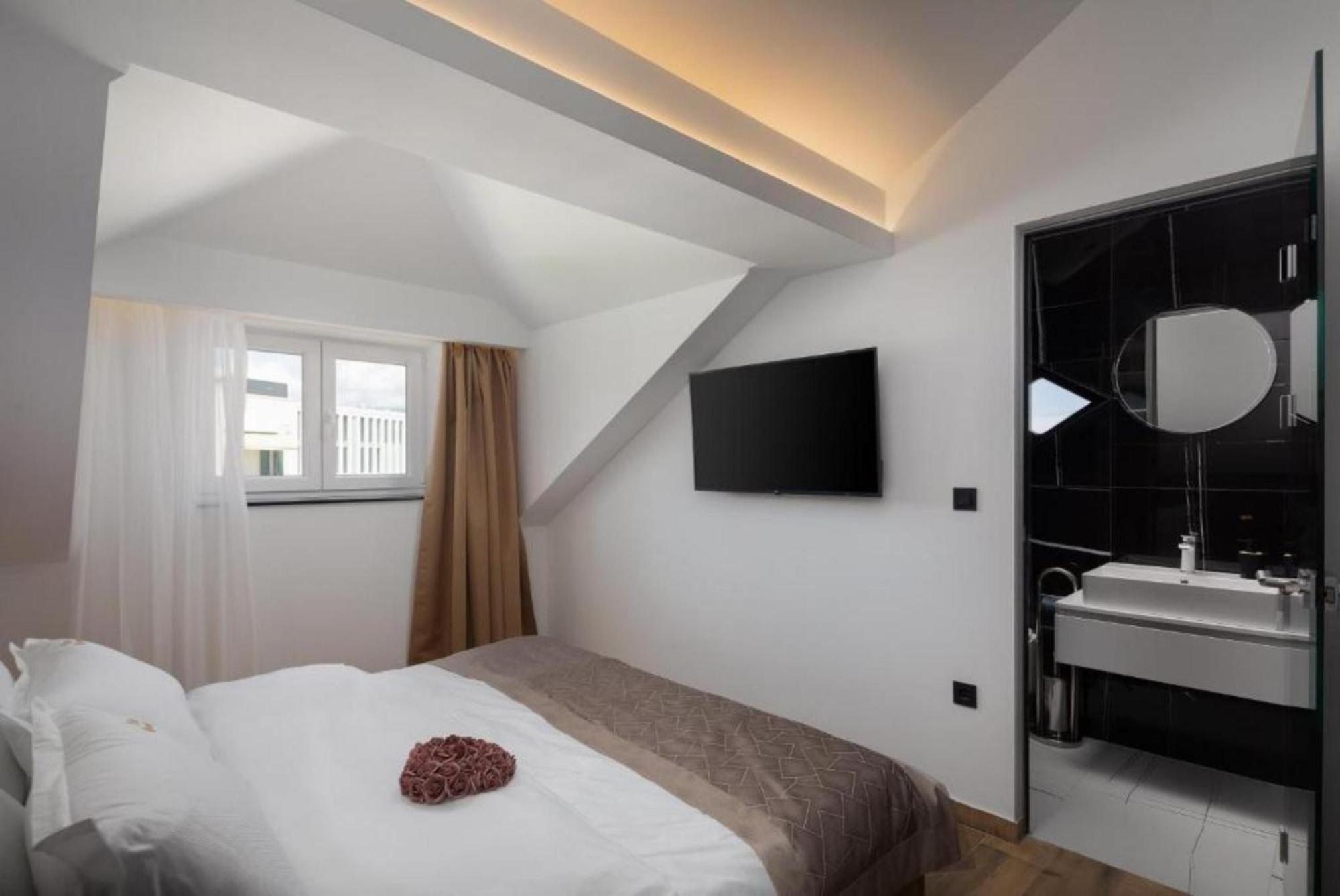 Top Rooms Сплит Екстериор снимка