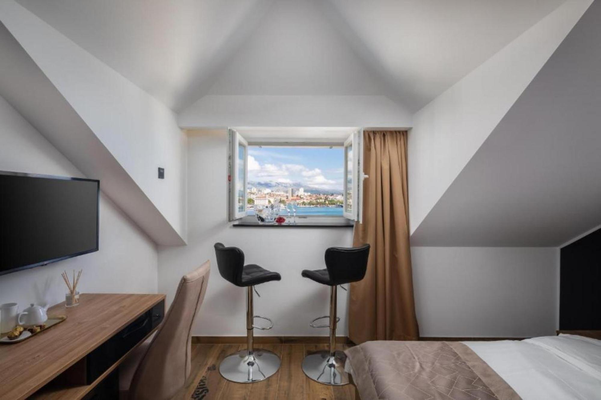 Top Rooms Сплит Екстериор снимка